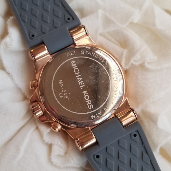 Michael Kors Womens Rose Gold Watch